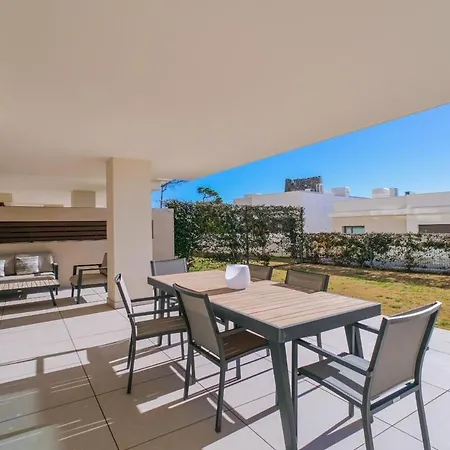 Beautiful Velaya Beachfront 2 Bedrooms Rdr496 * Estepona