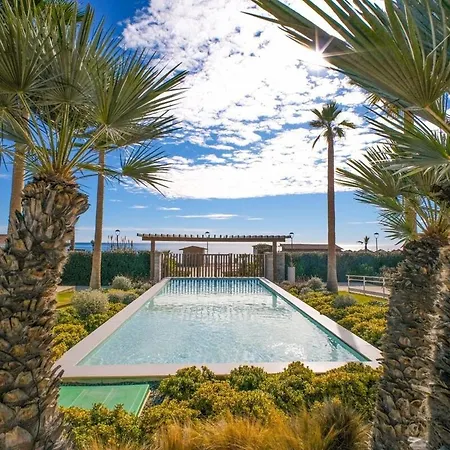 Beautiful Velaya Beachfront 2 Bedrooms Rdr496 Estepona