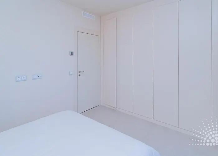 Beautiful Velaya Beachfront 2 Bedrooms Rdr496 Appartement